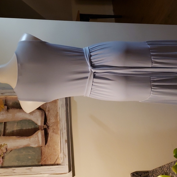 Elizabeth And James - Picture 6 of 10